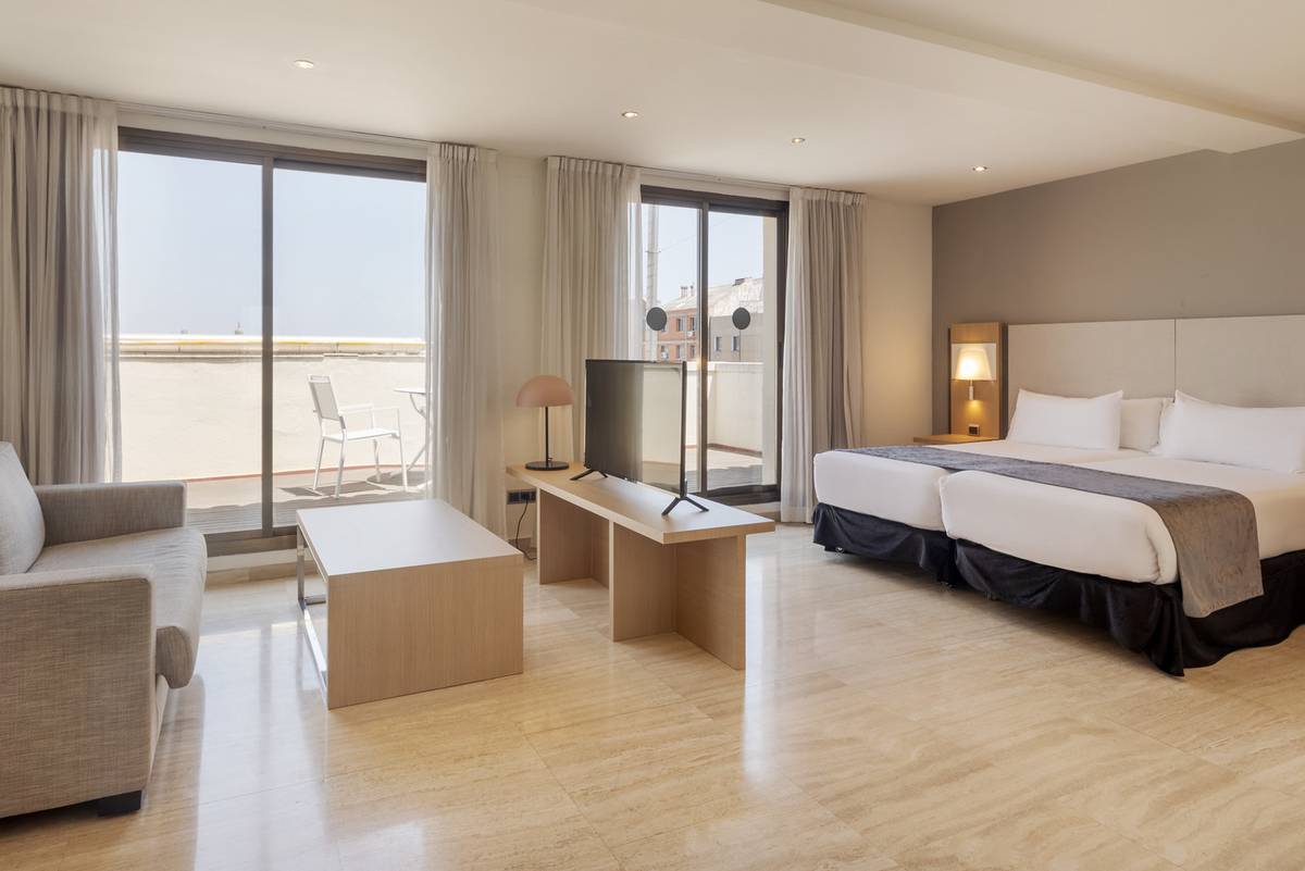 Junior suite Hotel ILUNION Almirante Barcellona