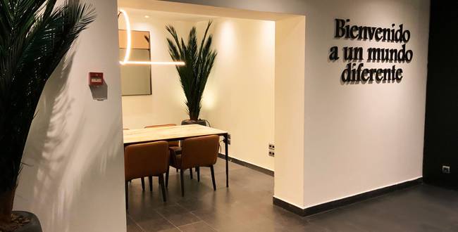 Ricezione hotel ilunion almirante barcellona Ricezione hotel ilunion almirante barcellona